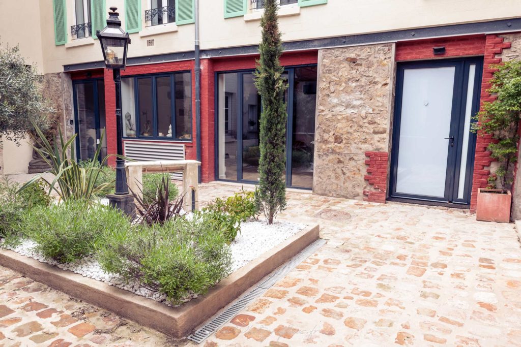vue extérieure - Studio des Francs Muriers